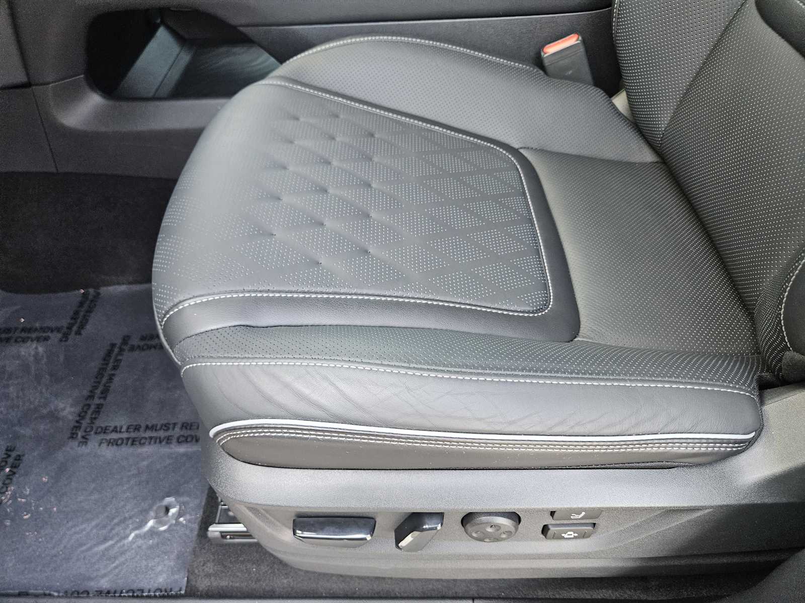2025 Infiniti QX80 photo 17