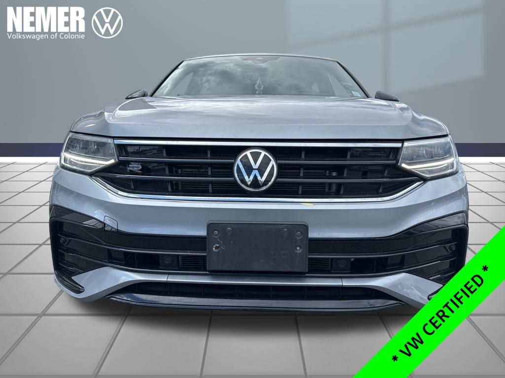 2022 Volkswagen Tiguan SE R-Line Black photo 2