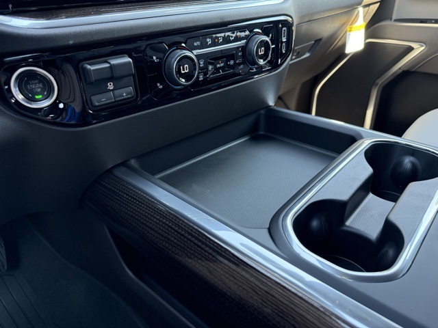 2025 Chevrolet Silverado 2500HD LT photo 21