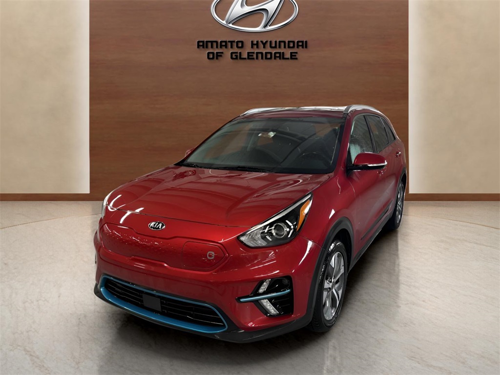 Used 2020 Kia Niro EX Premium with VIN KNDCE3LG9L5074792 for sale in Glendale, WI