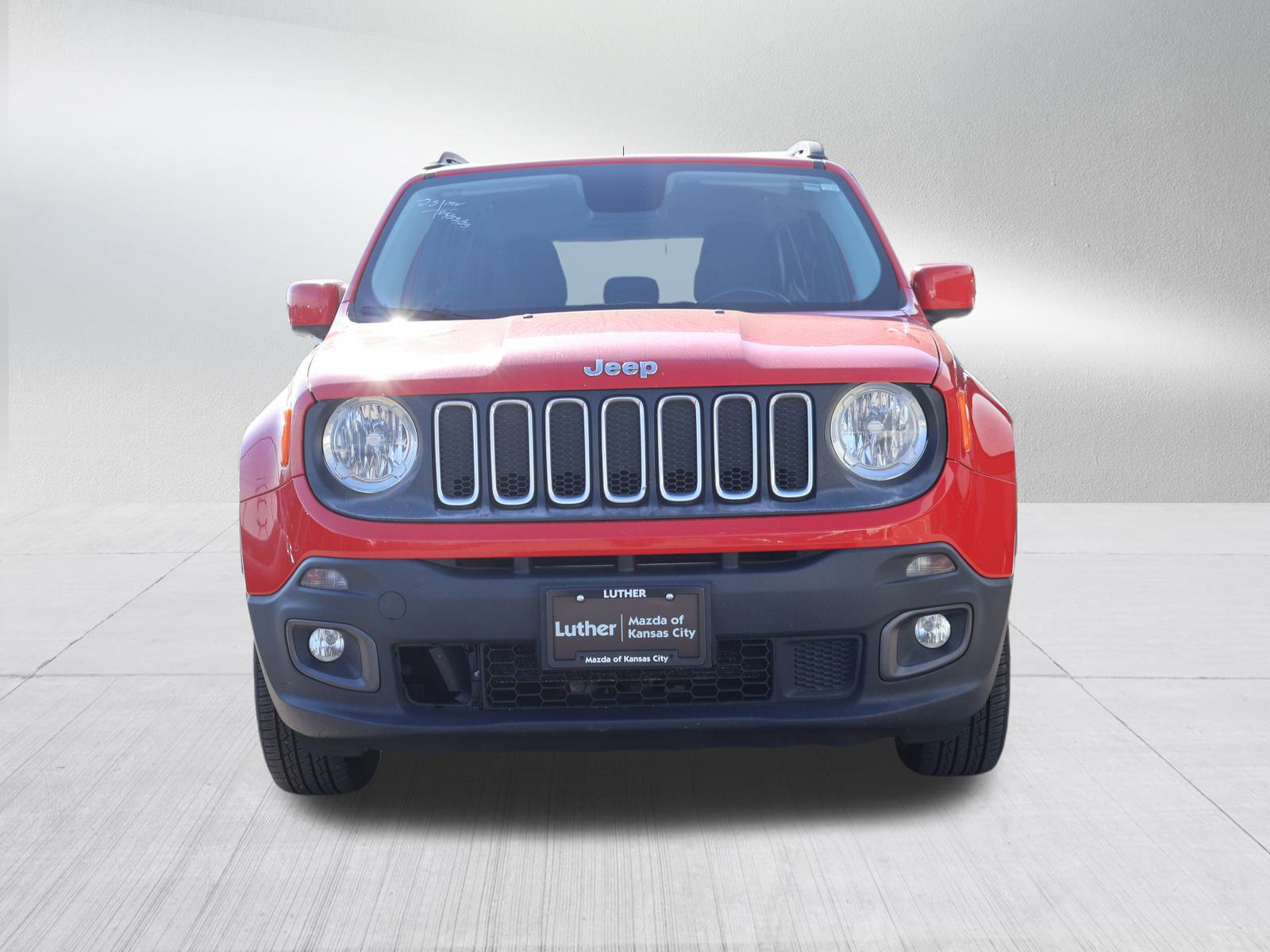 Used 2016 Jeep Renegade Latitude with VIN ZACCJBBT1GPD93394 for sale in Kansas City