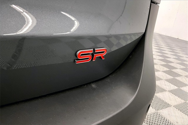 2025 Nissan Kicks SR photo 19