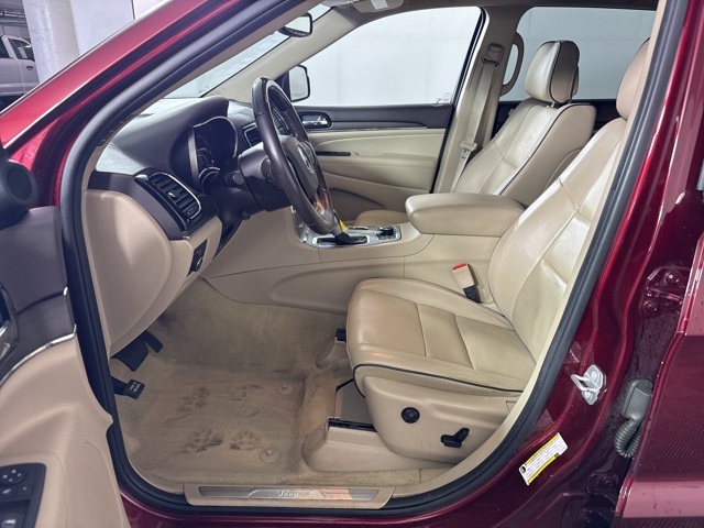 2020 Jeep Grand Cherokee Overland photo 12