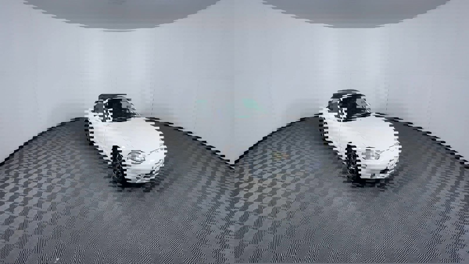 JM1NB3539Y0144159