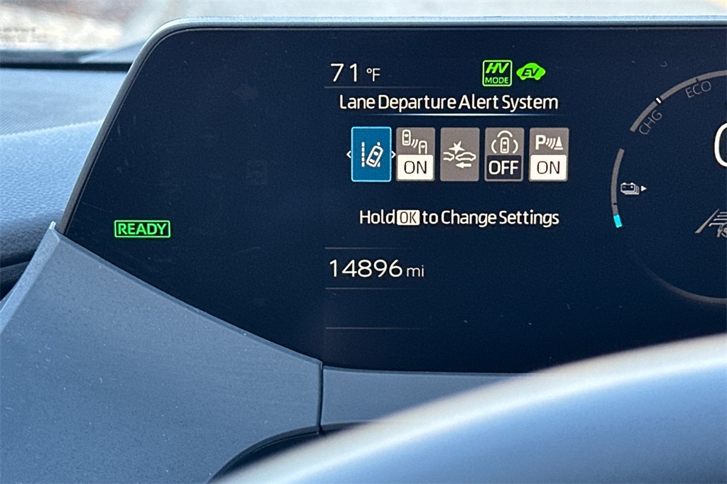 2023 Toyota Prius Prime XSE Premium photo 23