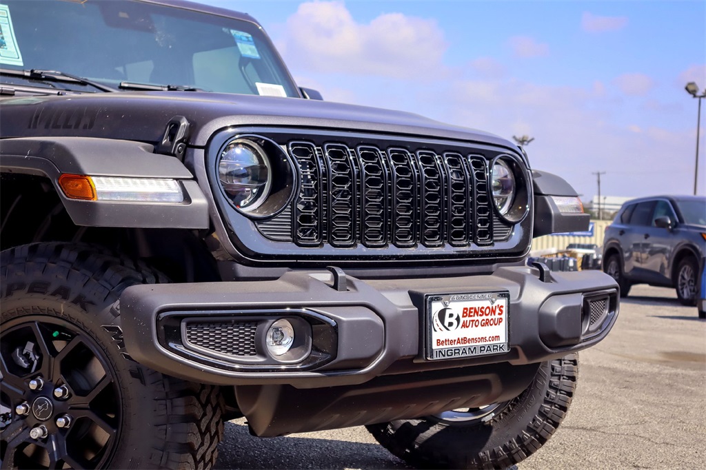 2025 Jeep Wrangler Willys photo 3