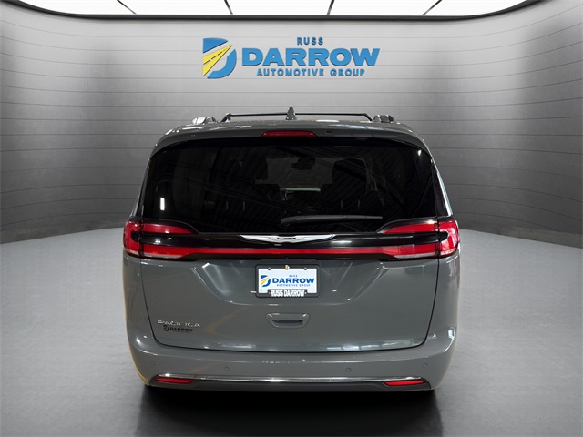 2022 Chrysler Pacifica Touring L photo 4