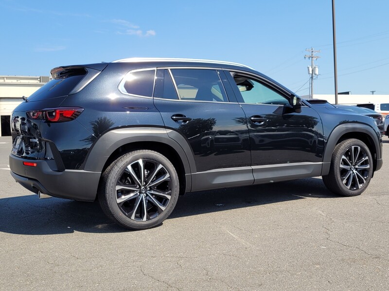 2025 Mazda CX-50 2.5 Premium Plus photo 3