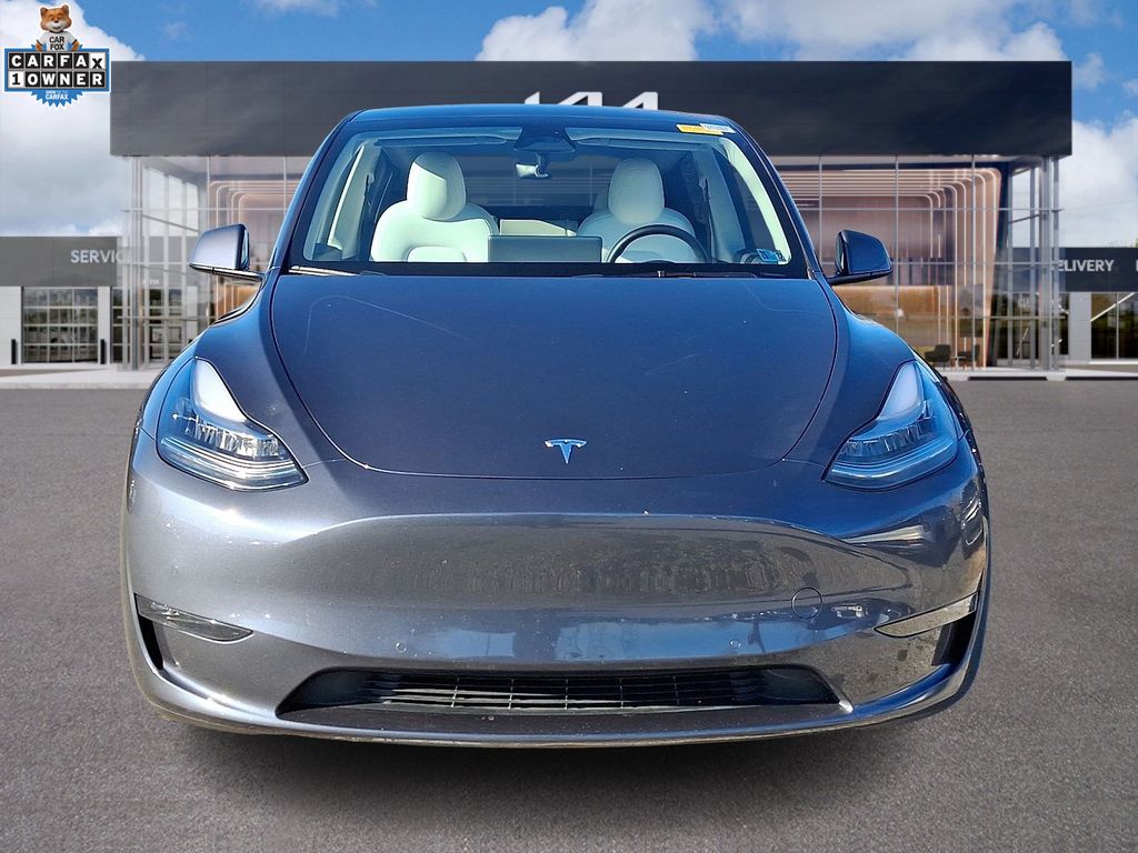 Used 2022 Tesla Model Y Long Range with VIN 7SAYGDEEXNF510054 for sale in Conshohocken, PA