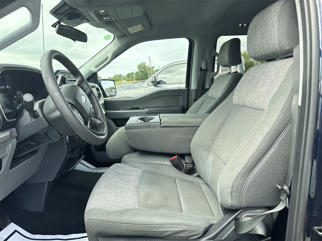 2023 Ford F-150 XLT photo 17