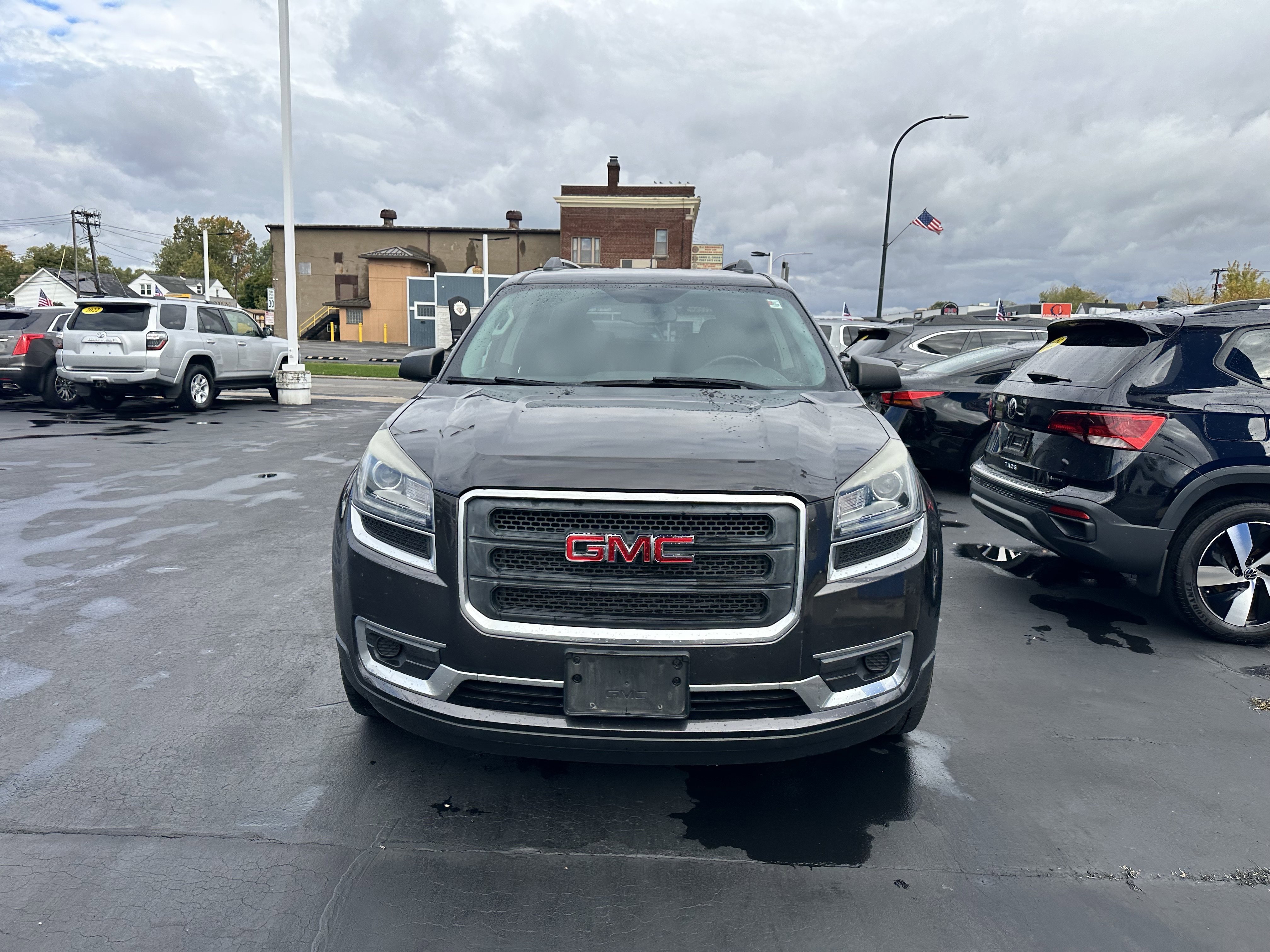 Used 2015 GMC Acadia SLE1 with VIN 1GKKRNED0FJ342448 for sale in Kenmore, NY