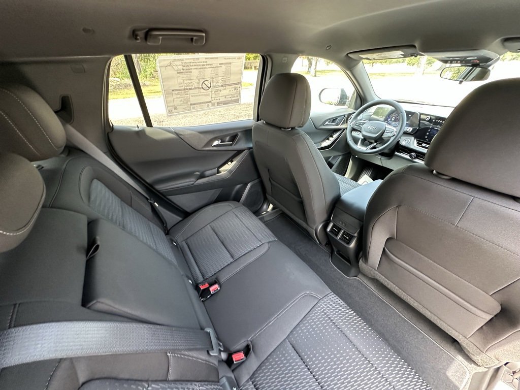 2026 Chevrolet Equinox LT photo 14