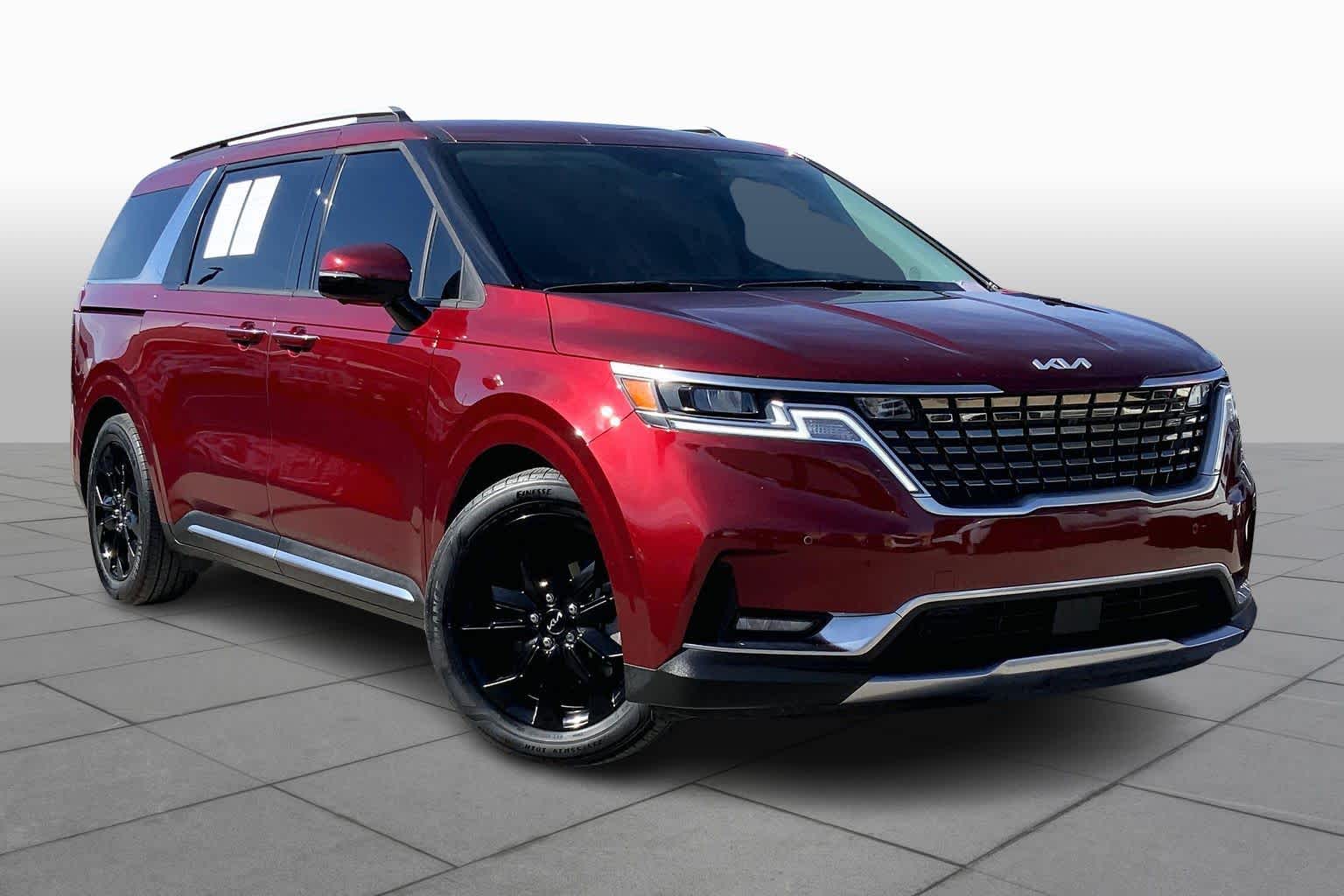 2022 Kia Carnival SX Prestige photo 2