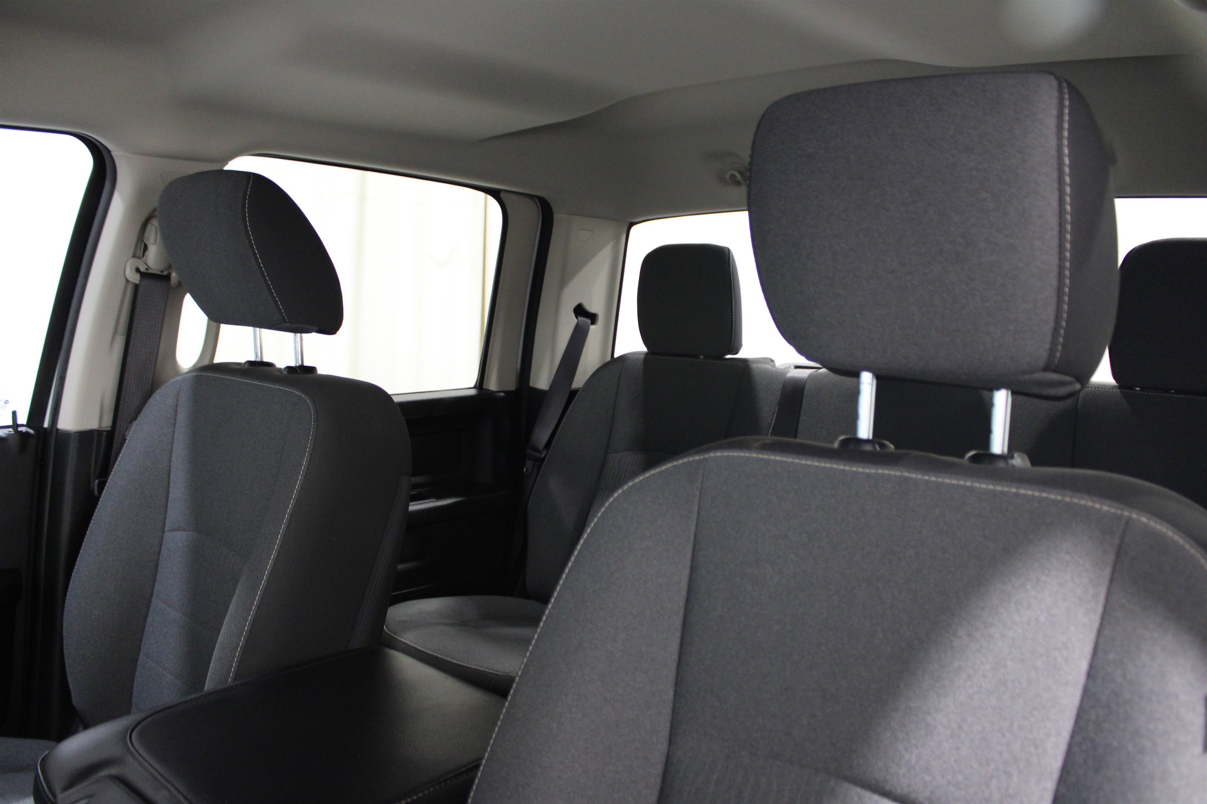 2023 Ram 1500 Classic Tradesman photo 4