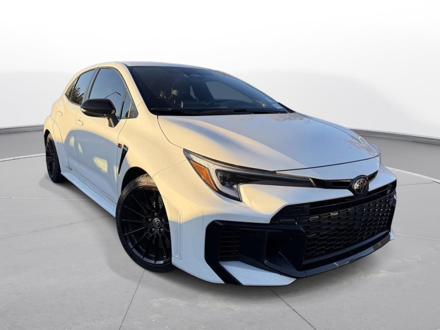 2025 Toyota Corolla GR Premium photo 4