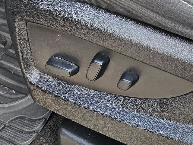 2017 Chevrolet Tahoe LS photo 27