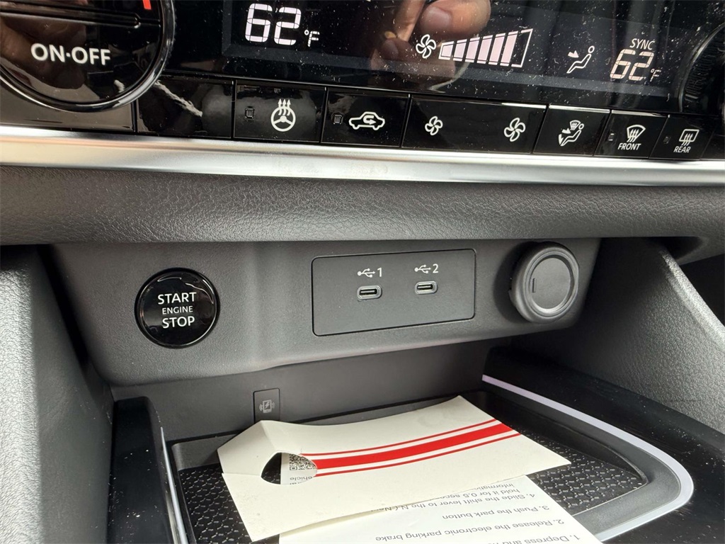 2026 Nissan Rogue SV photo 27