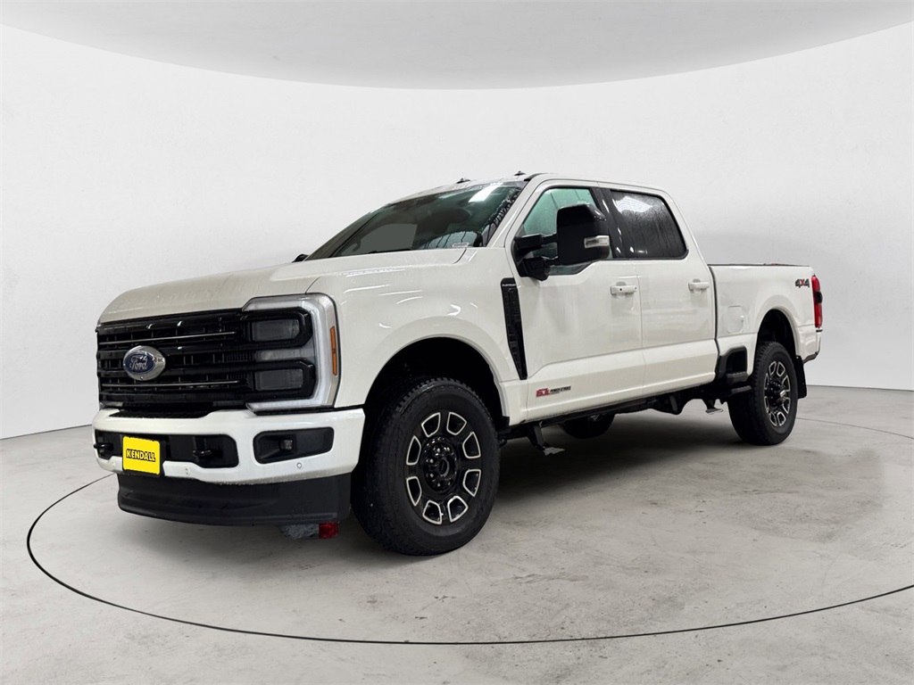 2025 Ford F-250 Super Duty Platinum's photo