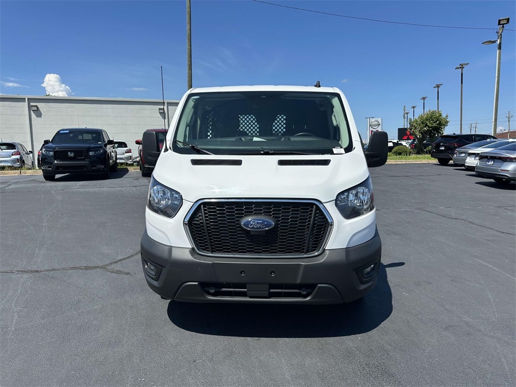 2023 Ford Transit photo 2