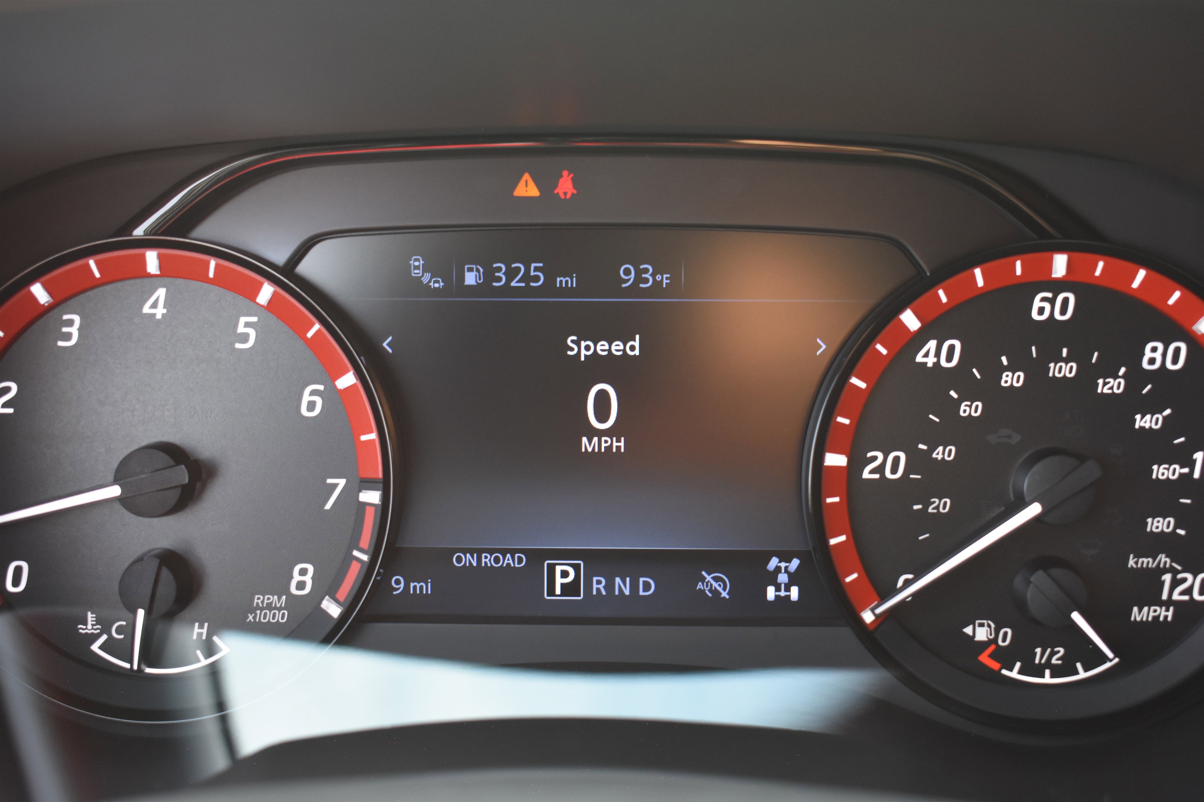 2026 Nissan Frontier PRO-4X photo 12