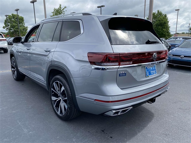 2025 Volkswagen Atlas SEL Premium R-Line photo 4
