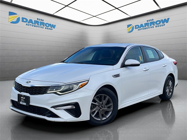 2020 Kia Optima LX's photo