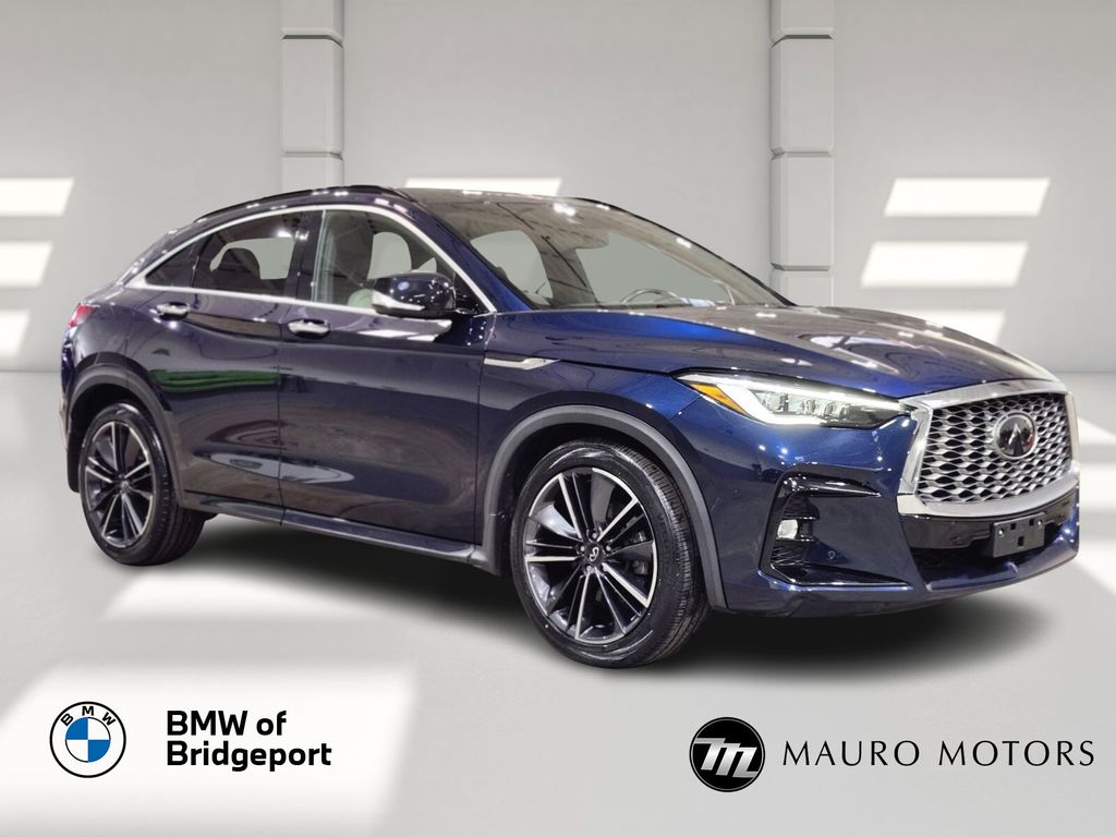 2022 INFINITI QX55 Essential's photo