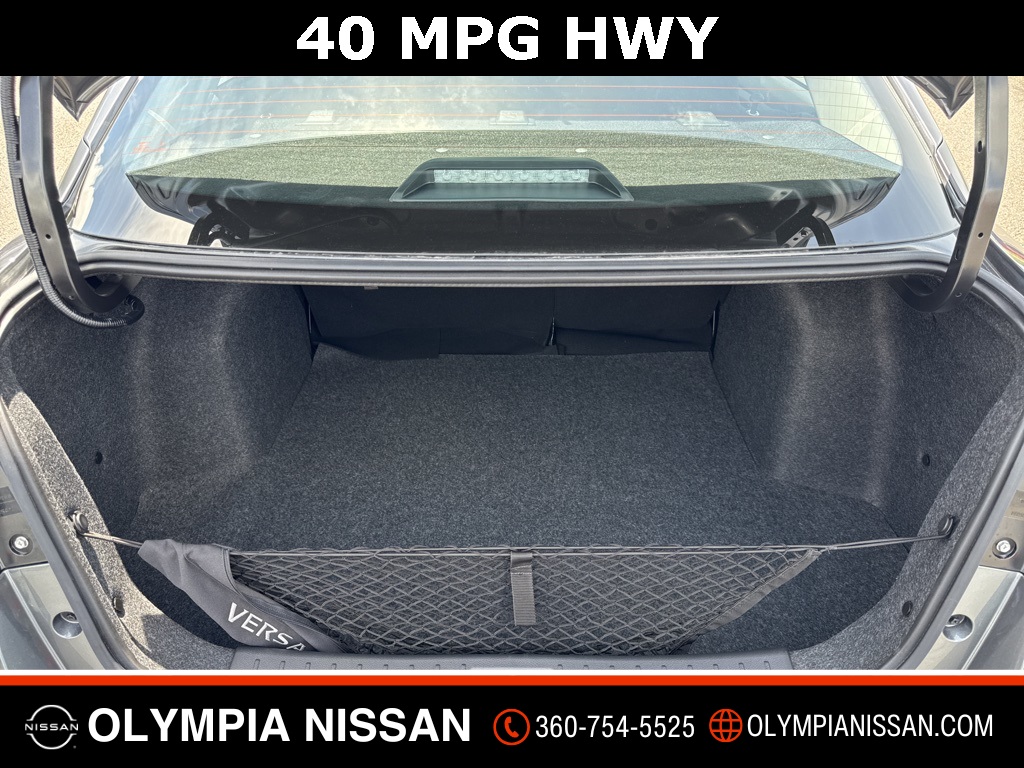 2025 Nissan Versa S photo 23