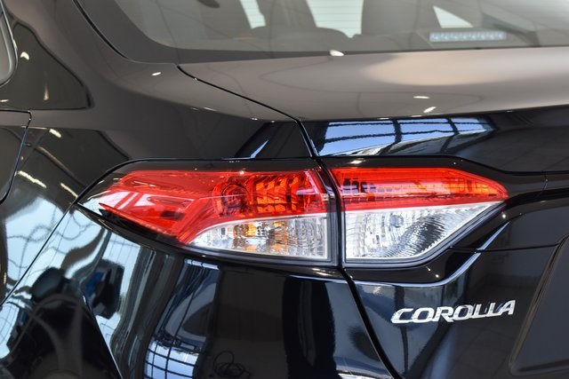 2024 Toyota Corolla LE photo 7