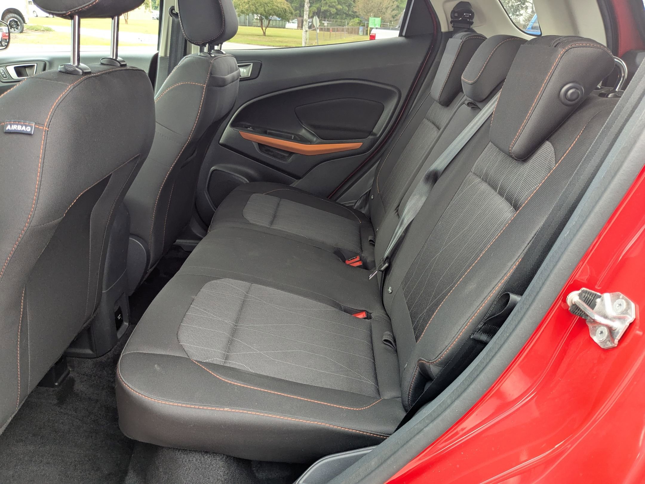 2021 Ford EcoSport SE photo 25