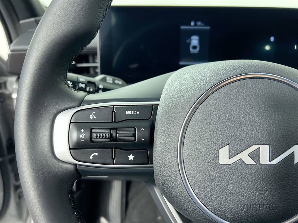 2026 Kia K5 GT-Line photo 16
