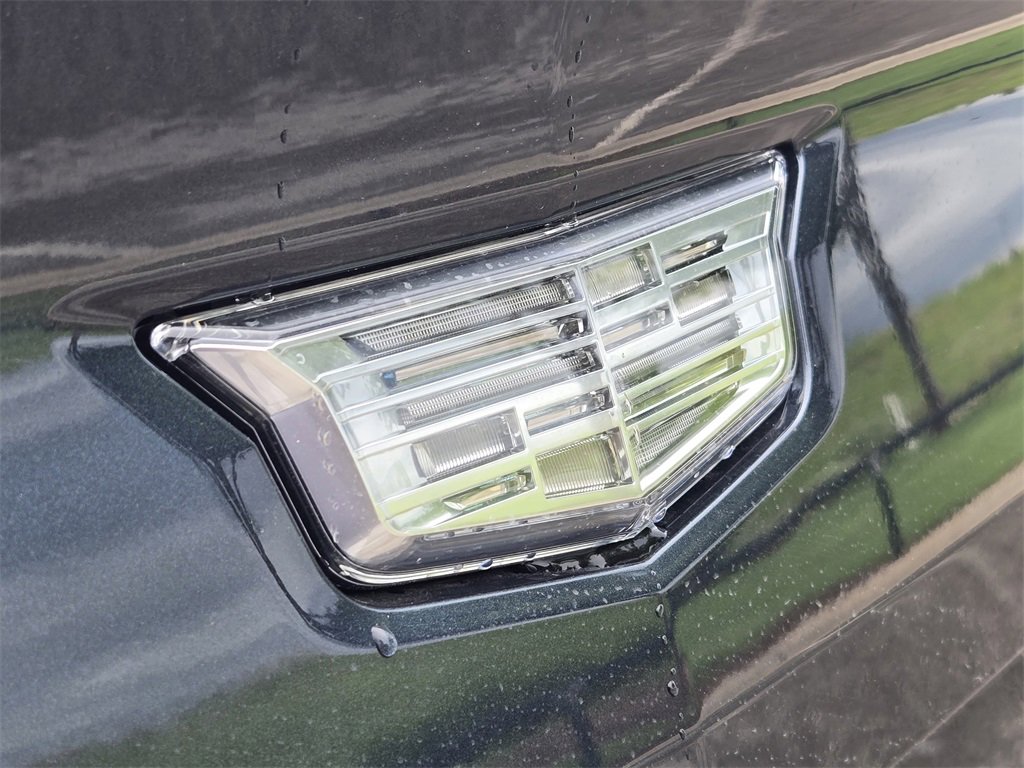 2026 Cadillac Escalade IQ Premium Luxury photo 8