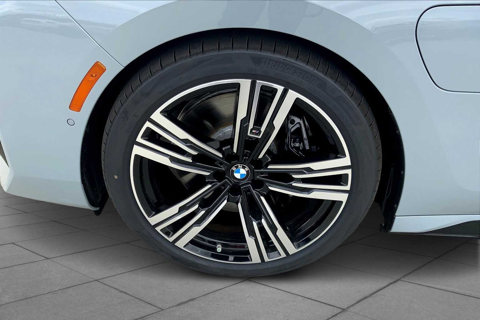 2025 Bmw 750e 750e xDrive photo 11