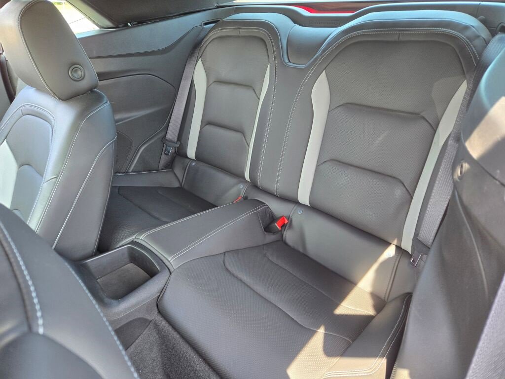 2023 Chevrolet Camaro 2LT photo 13