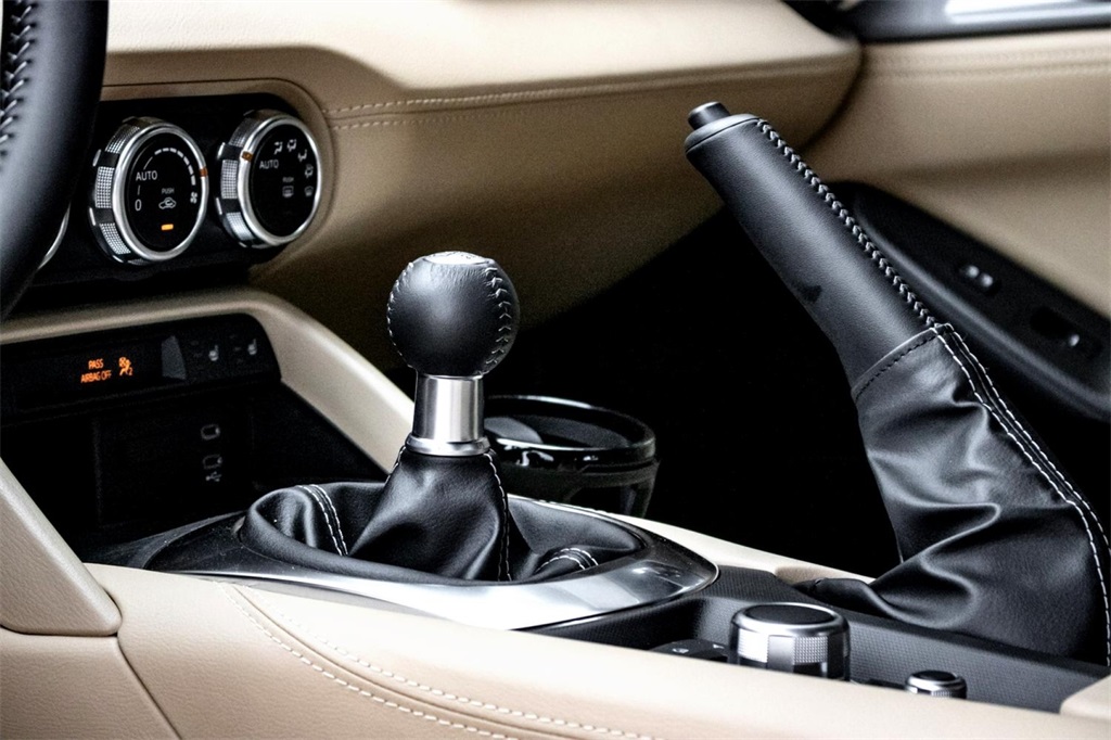 2025 Mazda MX-5 Miata Miata Grand Touring photo 13