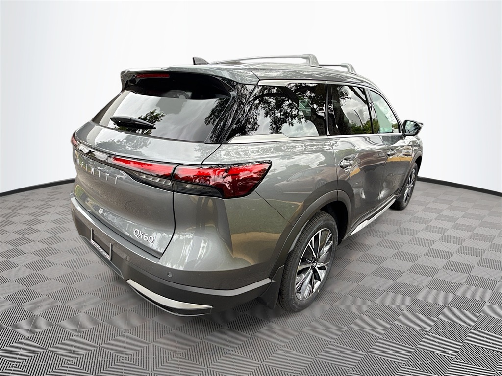 2026 Infiniti QX60 Luxe photo 7