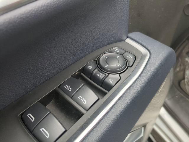 2025 Chevrolet Silverado 3500HD High Country photo 11