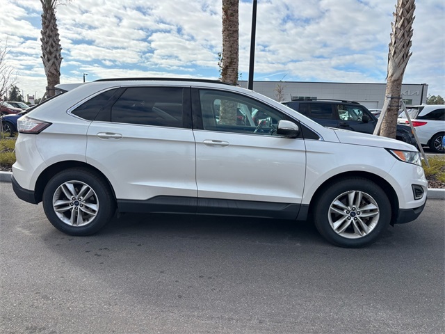 2015 Ford Edge SEL photo 2