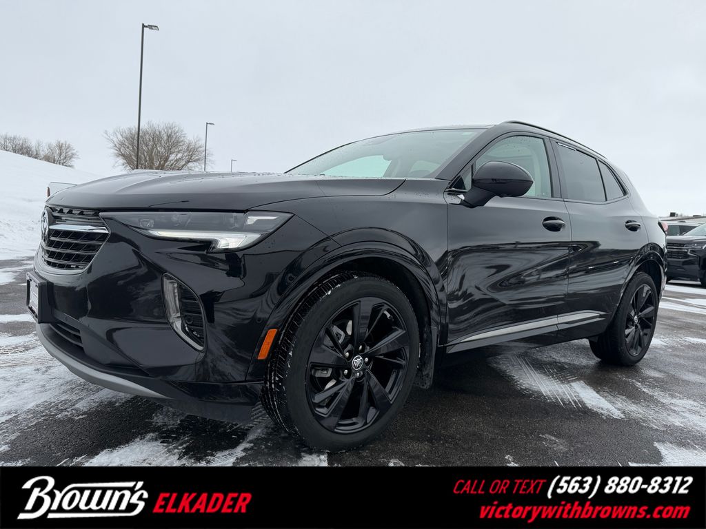 2022 Buick Envision Essence's photo