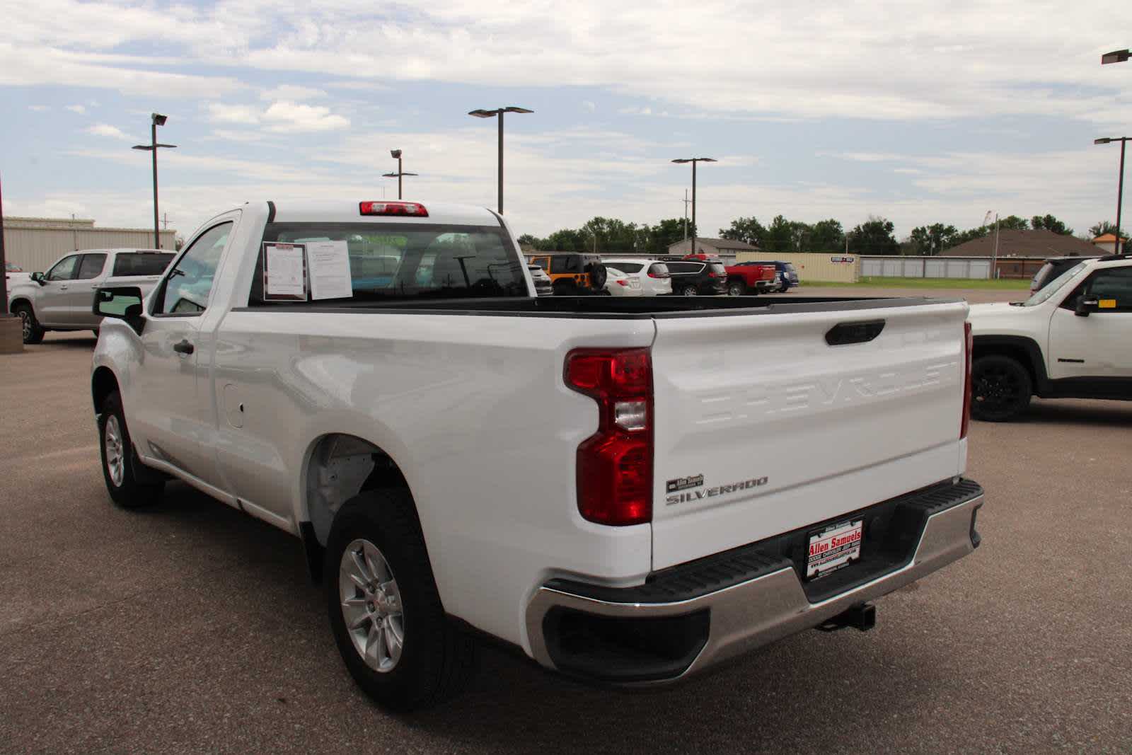 2024 Chevrolet Silverado 1500 Work Truck photo 7
