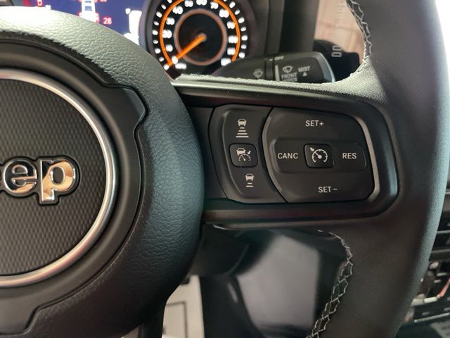2025 Jeep Gladiator Mojave photo 32