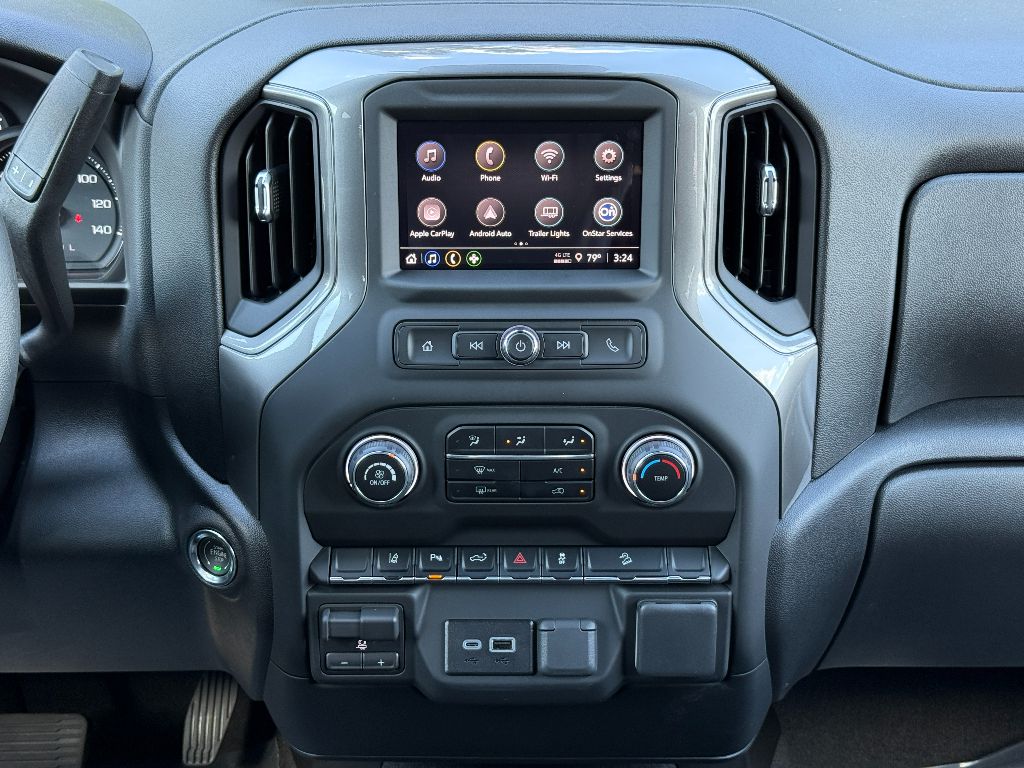 2025 Chevrolet Silverado 2500HD Custom photo 30