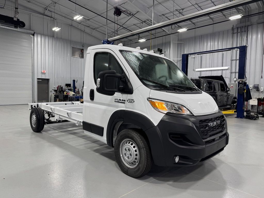 2024 Ram 3500 Tradesman photo 5