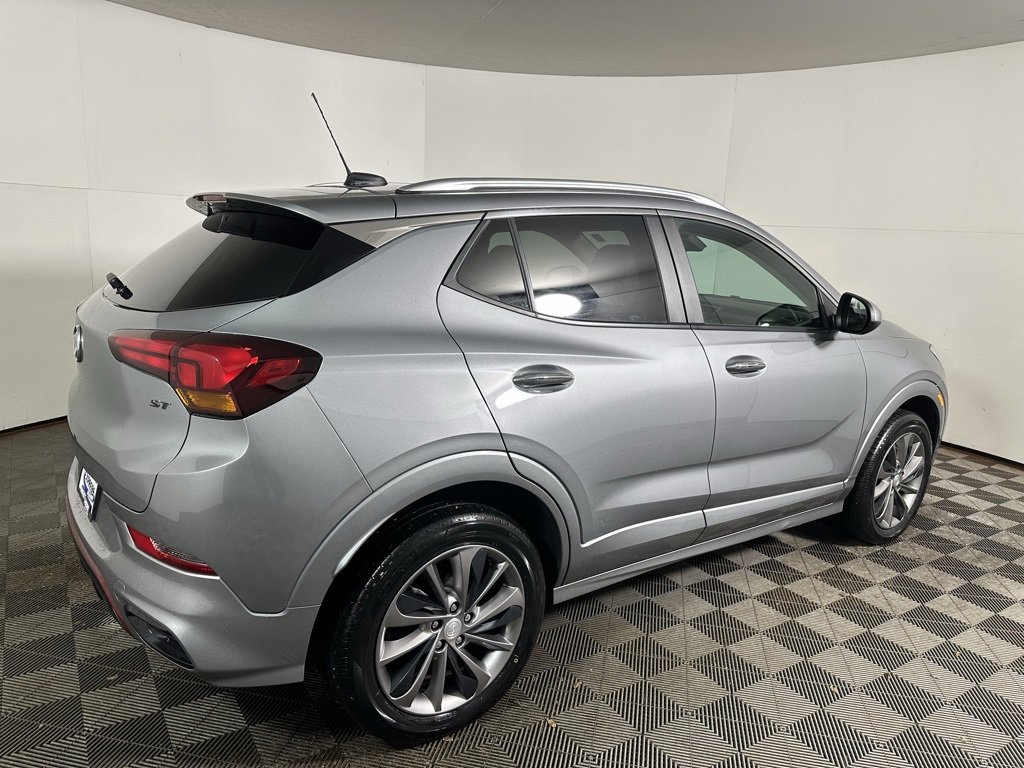2023 Buick Encore GX Select photo 3