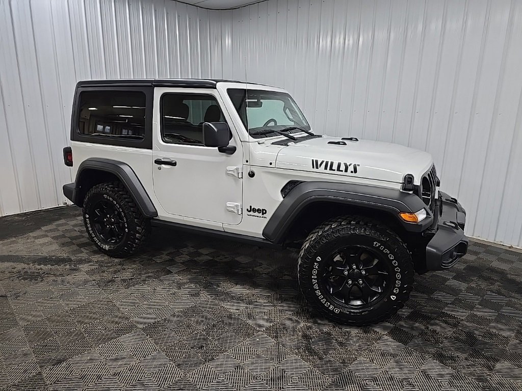2022 Jeep Wrangler Willys's photo