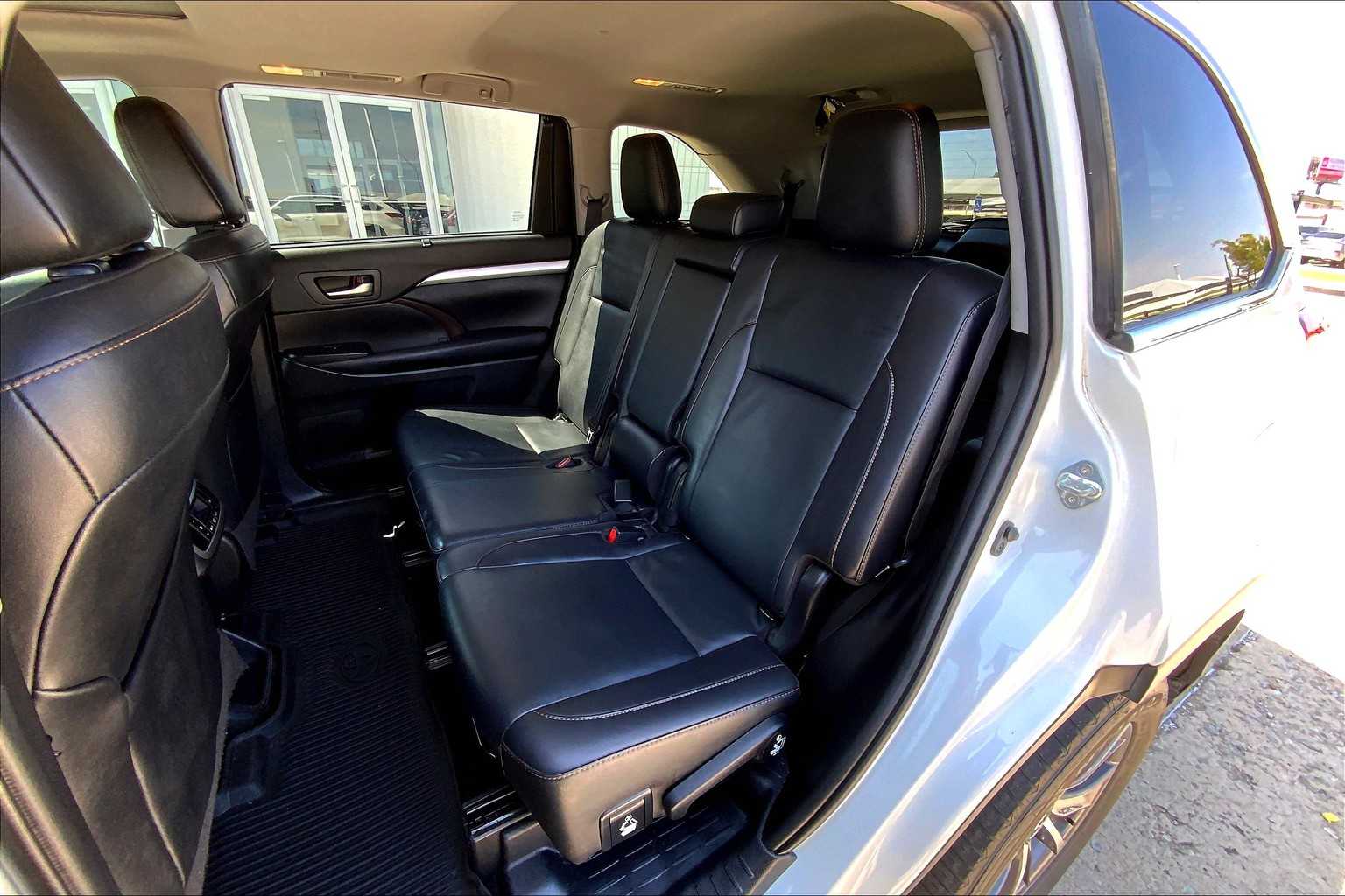 2019 Toyota Highlander XLE photo 20