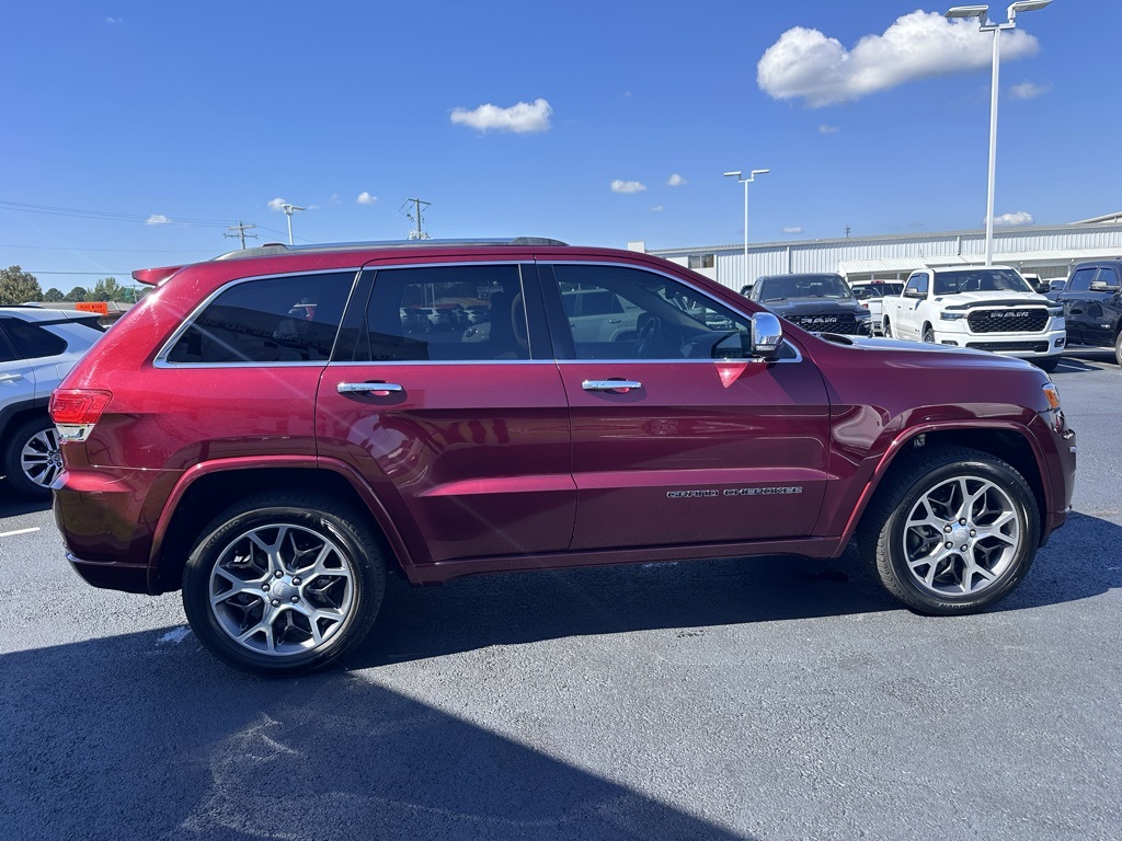 2019 Jeep Grand Cherokee Overland photo 4