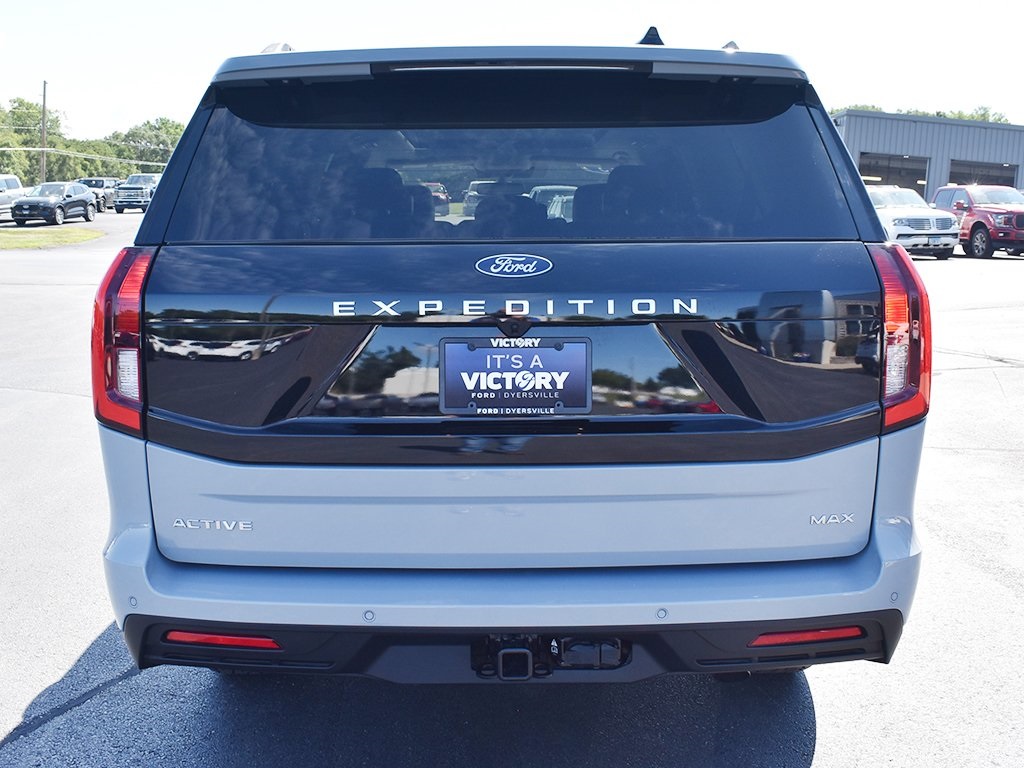 2025 Ford Expedition MAX photo 27