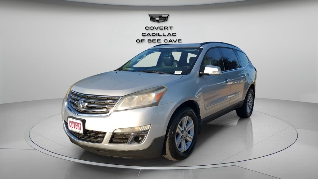2013 Chevrolet Traverse 2LT photo 3