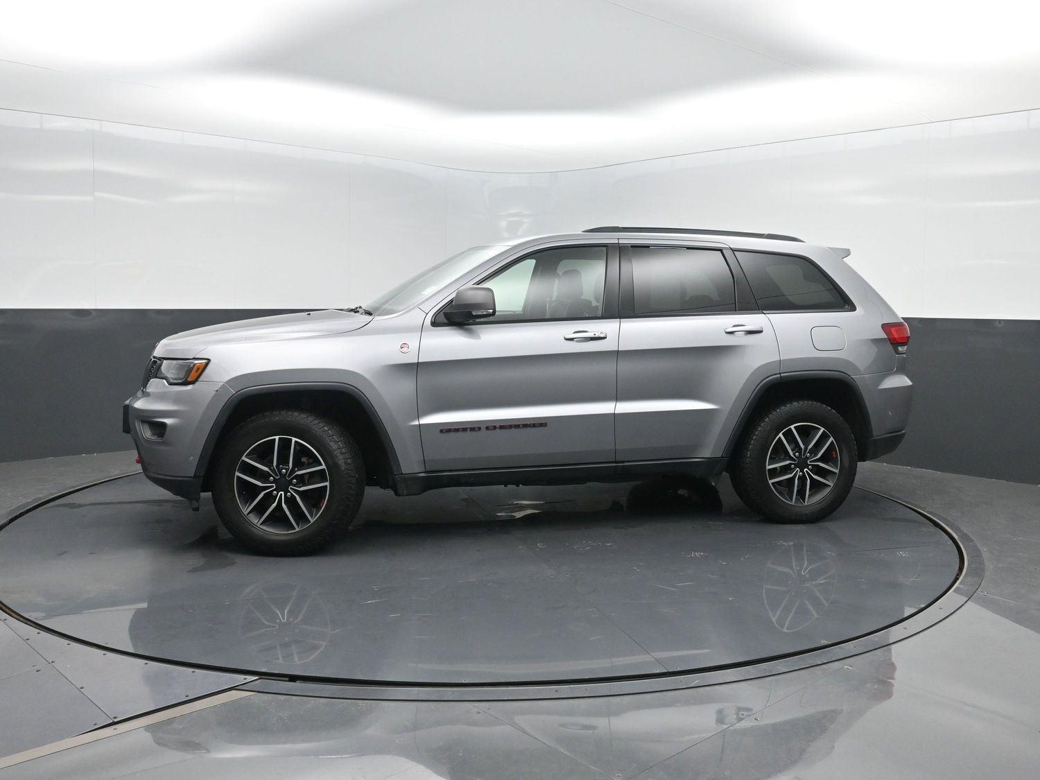2019 Jeep Grand Cherokee Trailhawk's photo